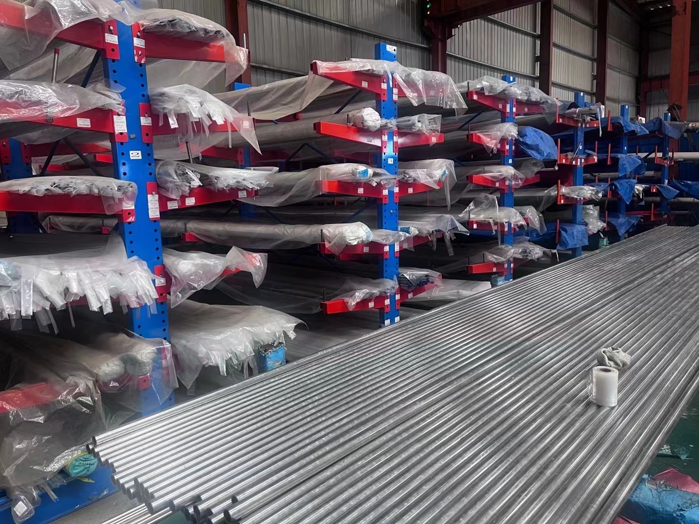 Blog perusahaan terbaru tentang How to Find a High Value-for-Money Steel Supplier in 2026?