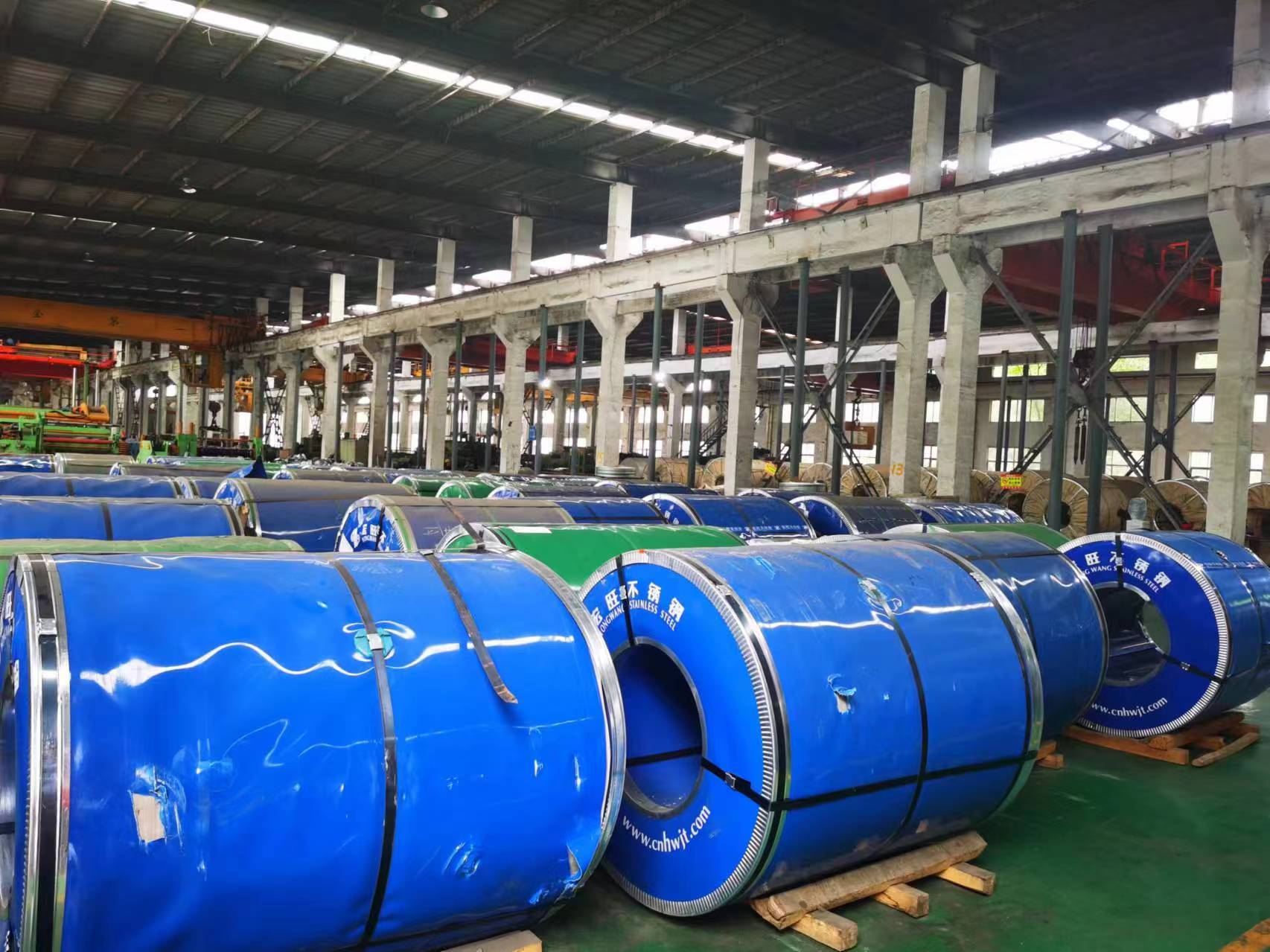 Blog perusahaan terbaru tentang Tren Harga Baja Rust dan Aluminium Terbaru: Panduan Waktu Pembelian