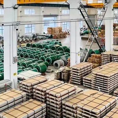 IP32 Perlindungan Kelas 304 Lembar baja tahan karat untuk titik leleh suhu tinggi 1370-1400°C 2500-2550°F